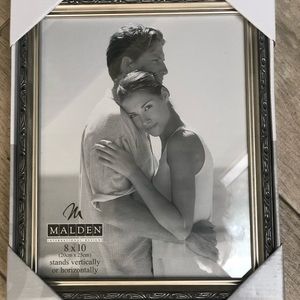 🧵Malden New Picture Frame